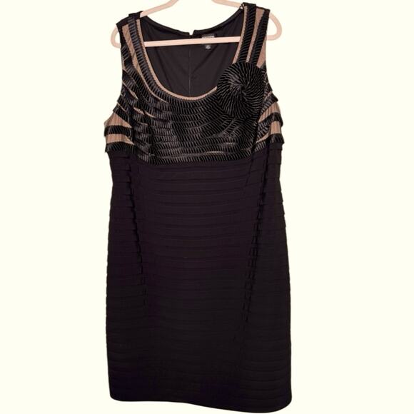 Adrianna Papell Dresses & Skirts - Adrianna Papell Dress Womens Sleeveless Bandage Sheath With Flower Black Size 22